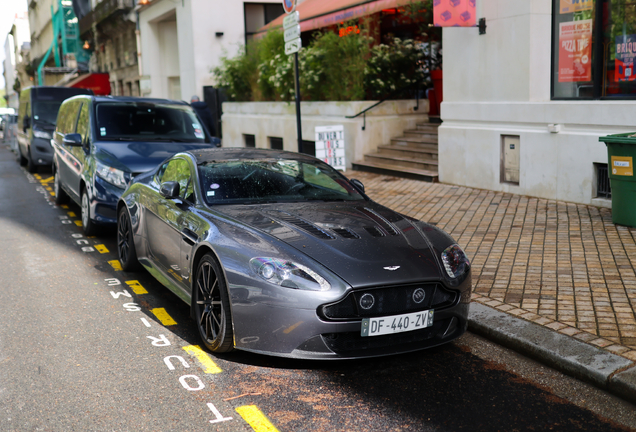 Aston Martin V12 Vantage S