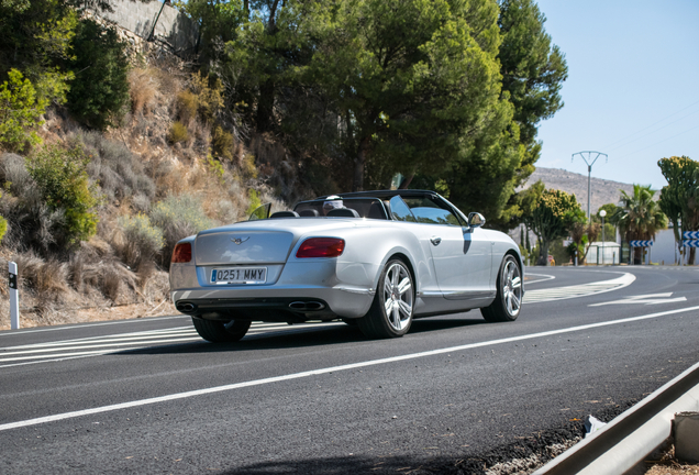 Bentley Continental GTC V8