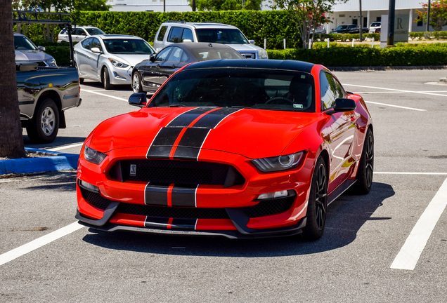 Ford Mustang Shelby GT350 2015