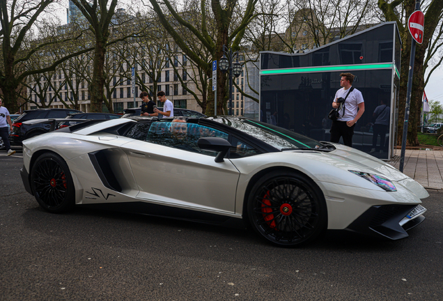 Lamborghini Aventador LP750-4 SuperVeloce Roadster