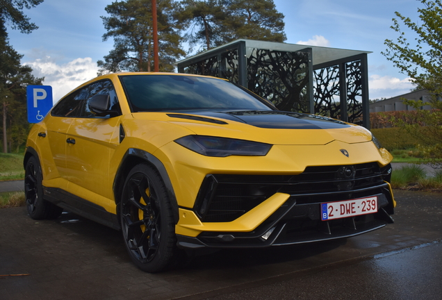 Lamborghini Urus Performante