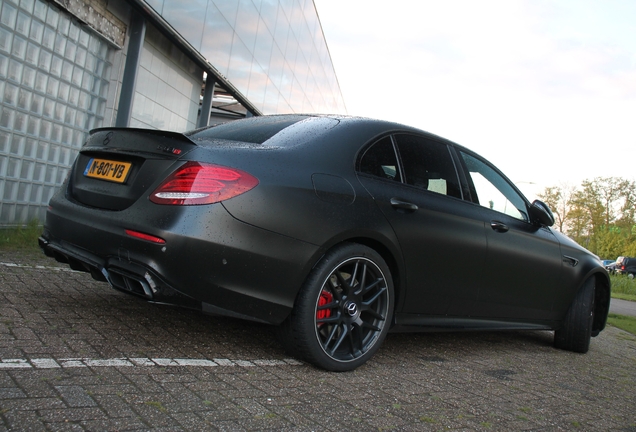 Mercedes-AMG E 63 S W213