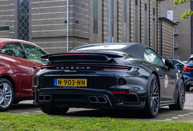 Porsche 992 Turbo Cabriolet