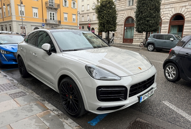 Porsche Cayenne Coupé GTS