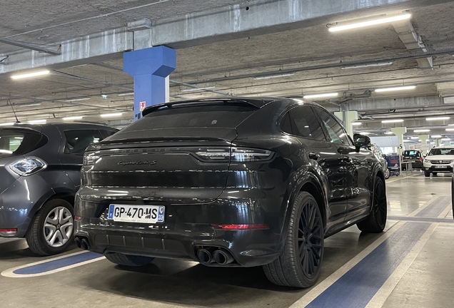 Porsche Cayenne Coupé Turbo S E-Hybrid