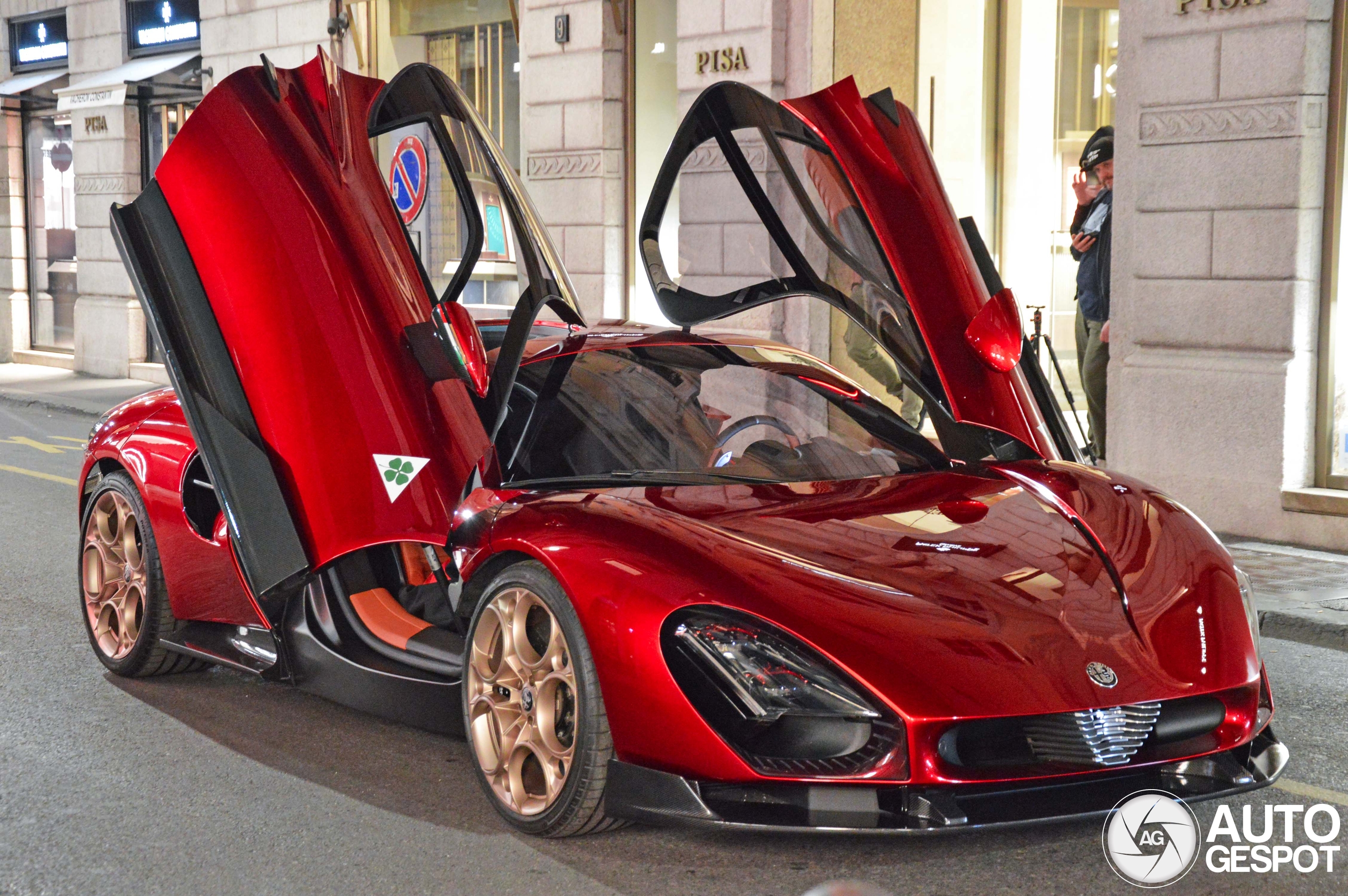 Der neue Alfa Romeo 33 Stradale wird zum ersten mal gesichtet