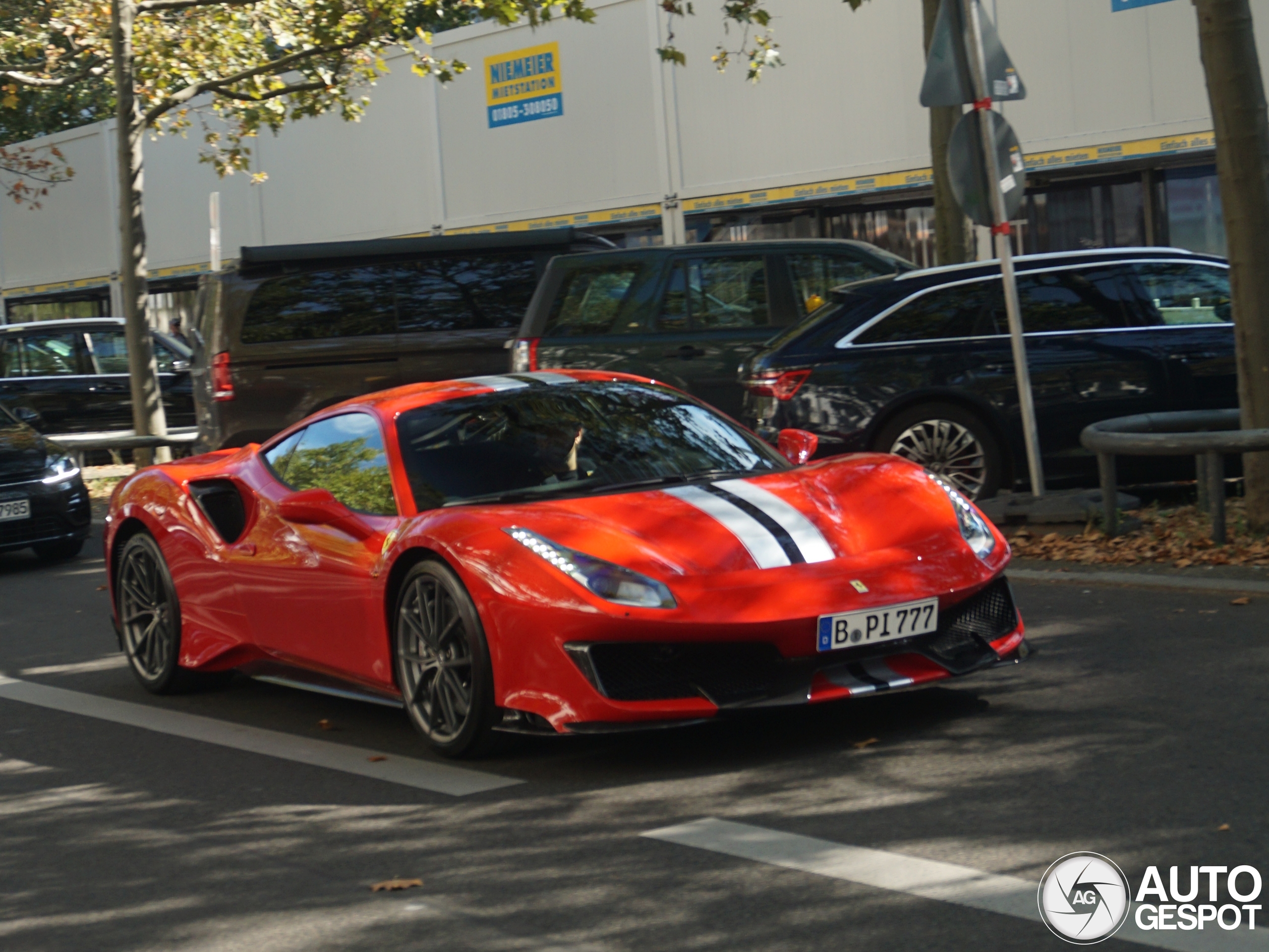 Ferrari 488 Pista