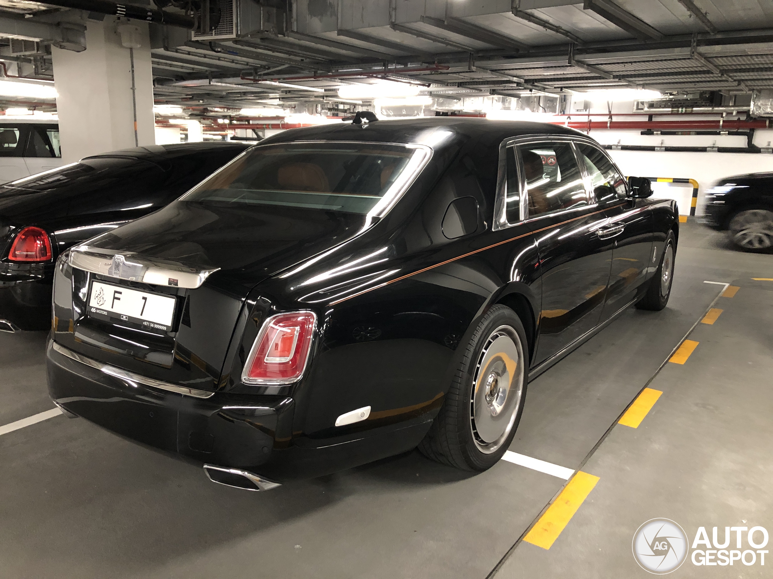 Rolls-Royce Phantom VIII EWB Series II