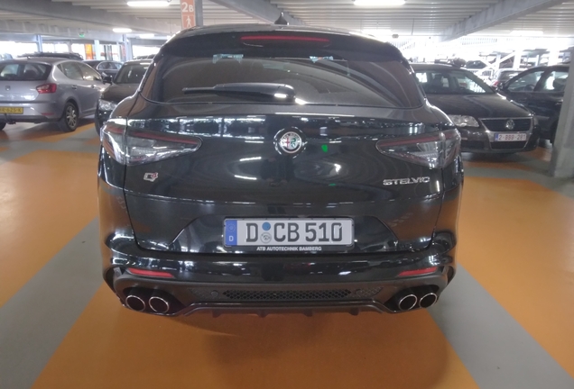 Alfa Romeo Stelvio Quadrifoglio 2020