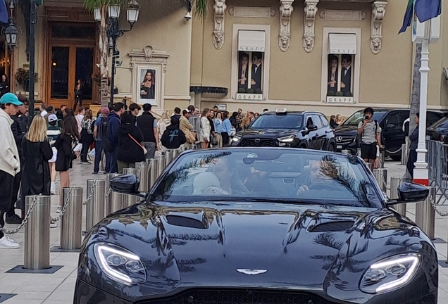 Aston Martin DBS Superleggera Volante