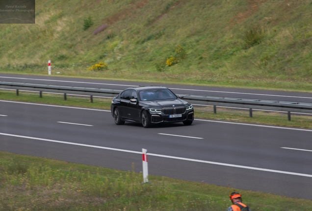 BMW M760Li xDrive 2019