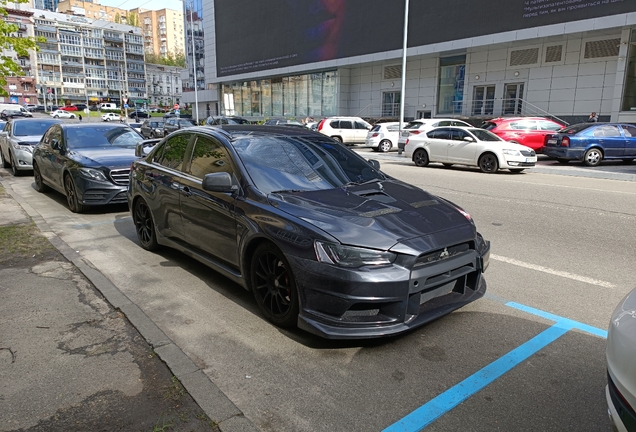 Mitsubishi Lancer Evolution X