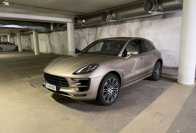 Porsche 95B Macan GTS