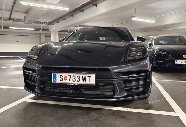 Porsche 972 Panamera Turbo E-Hybrid