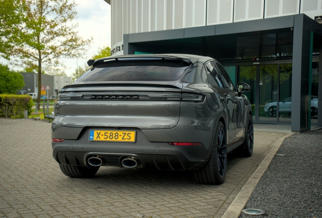 Porsche Cayenne Coupé Turbo E-Hybrid