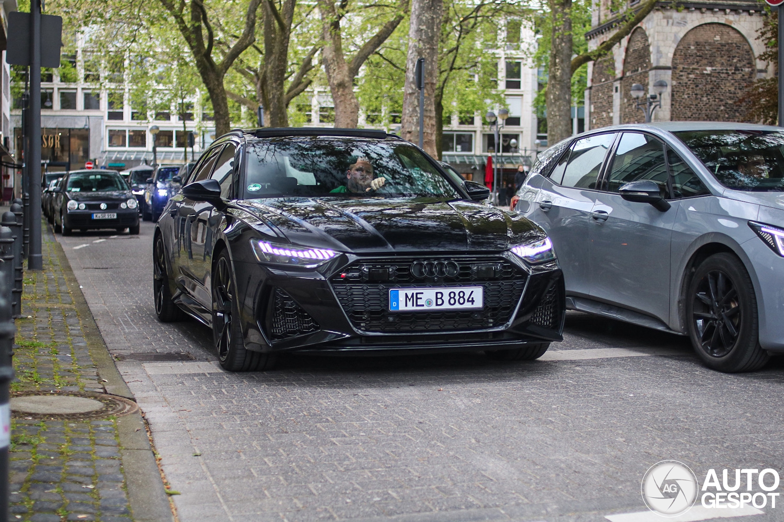 Audi RS6 Avant C8