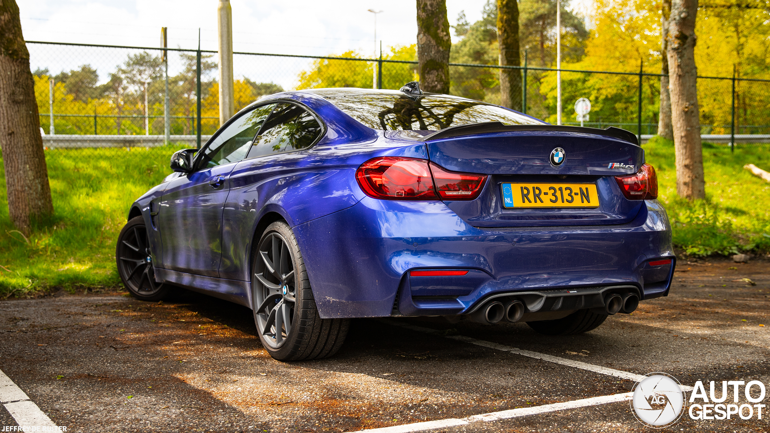 BMW M4 F82 CS