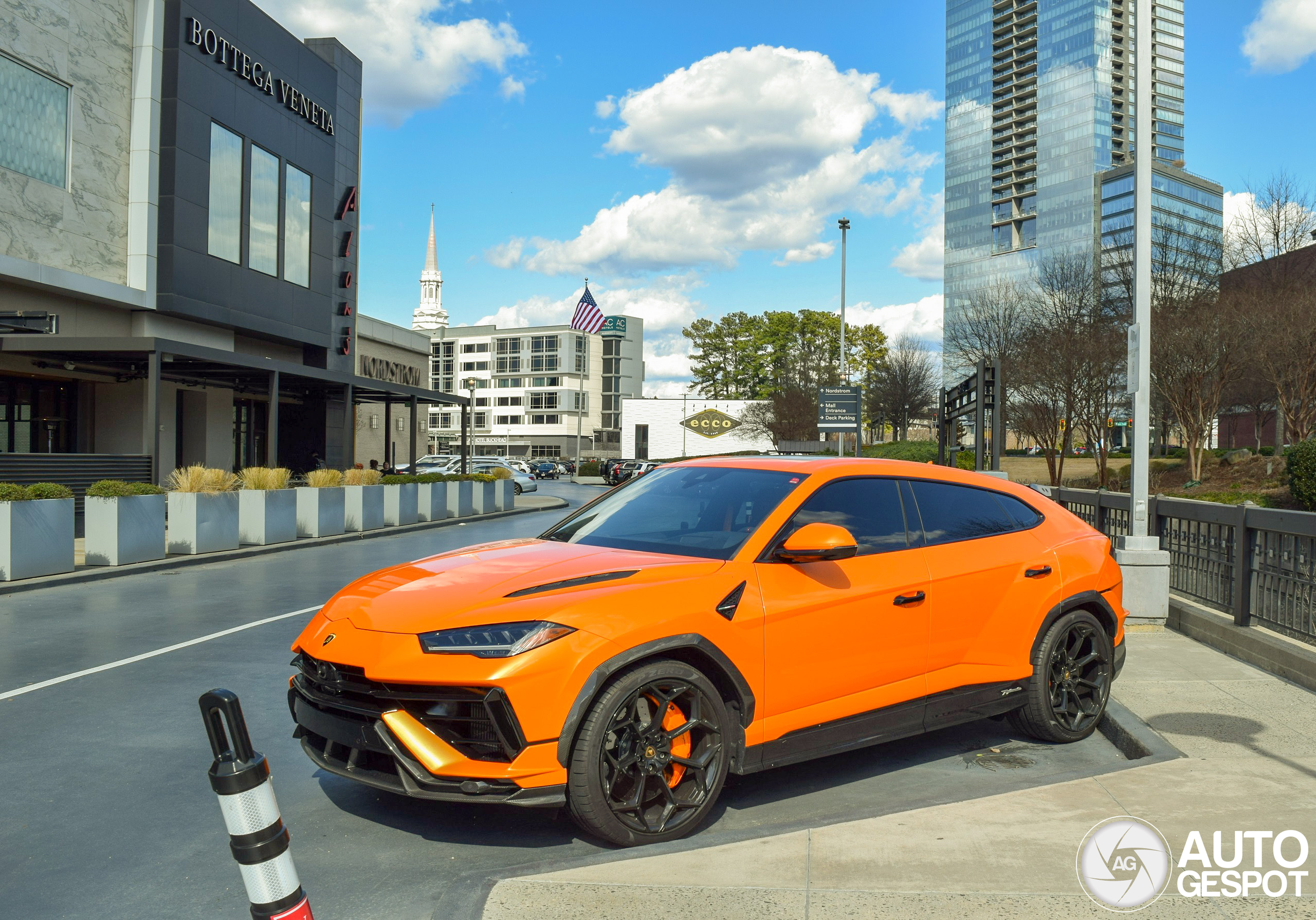 Lamborghini Urus Performante