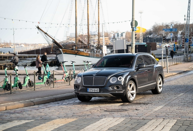 Bentley Bentayga Hybrid