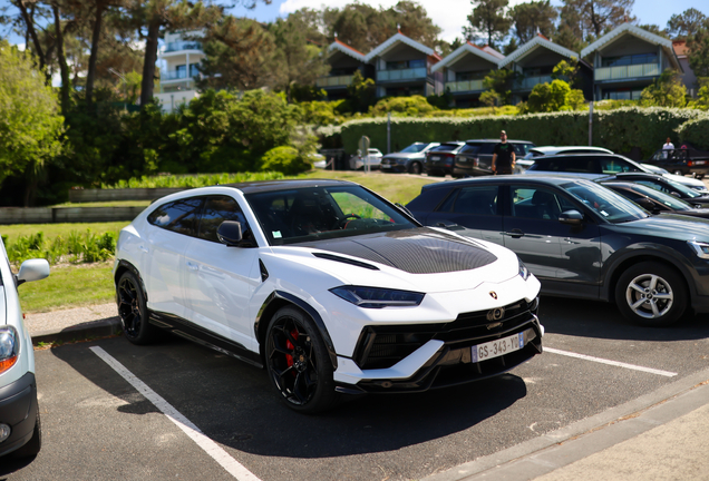 Lamborghini Urus Performante