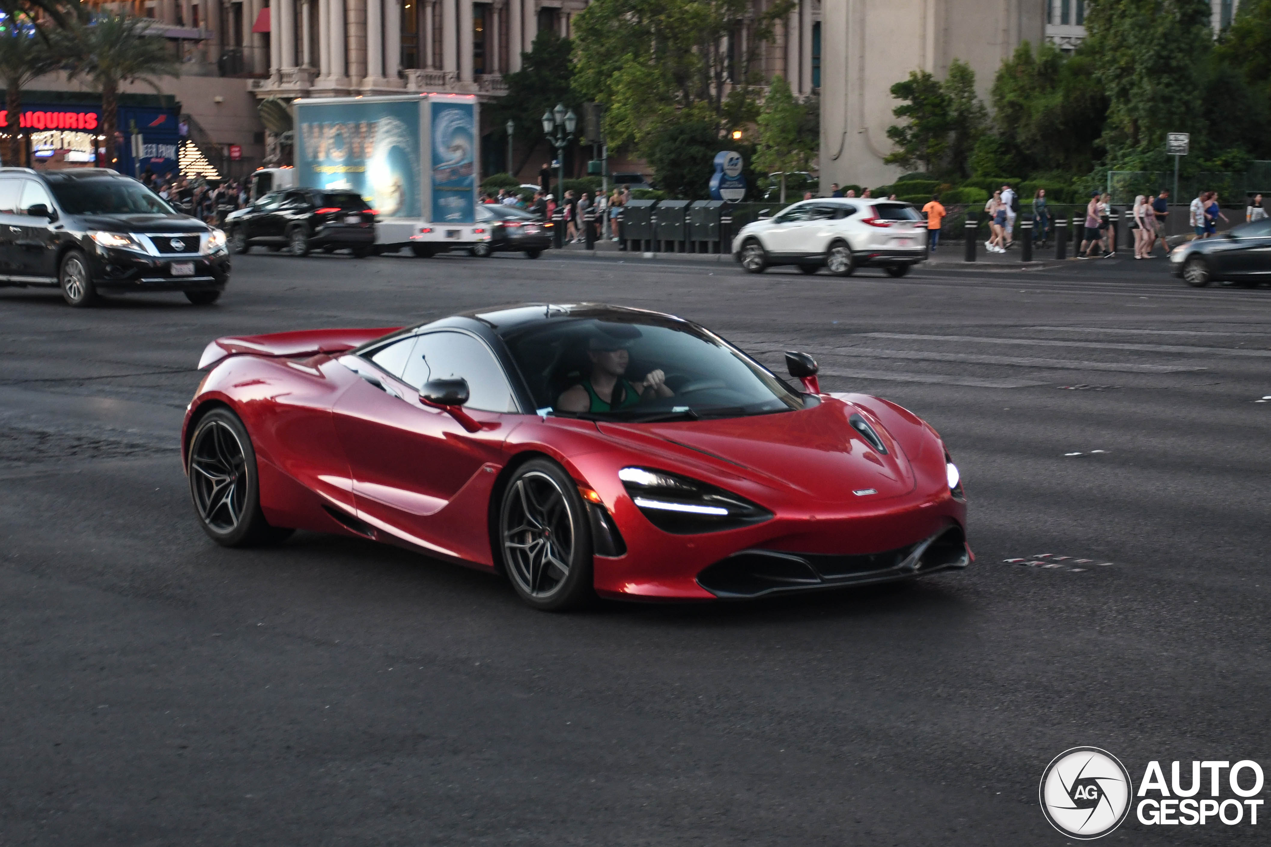 McLaren 720S