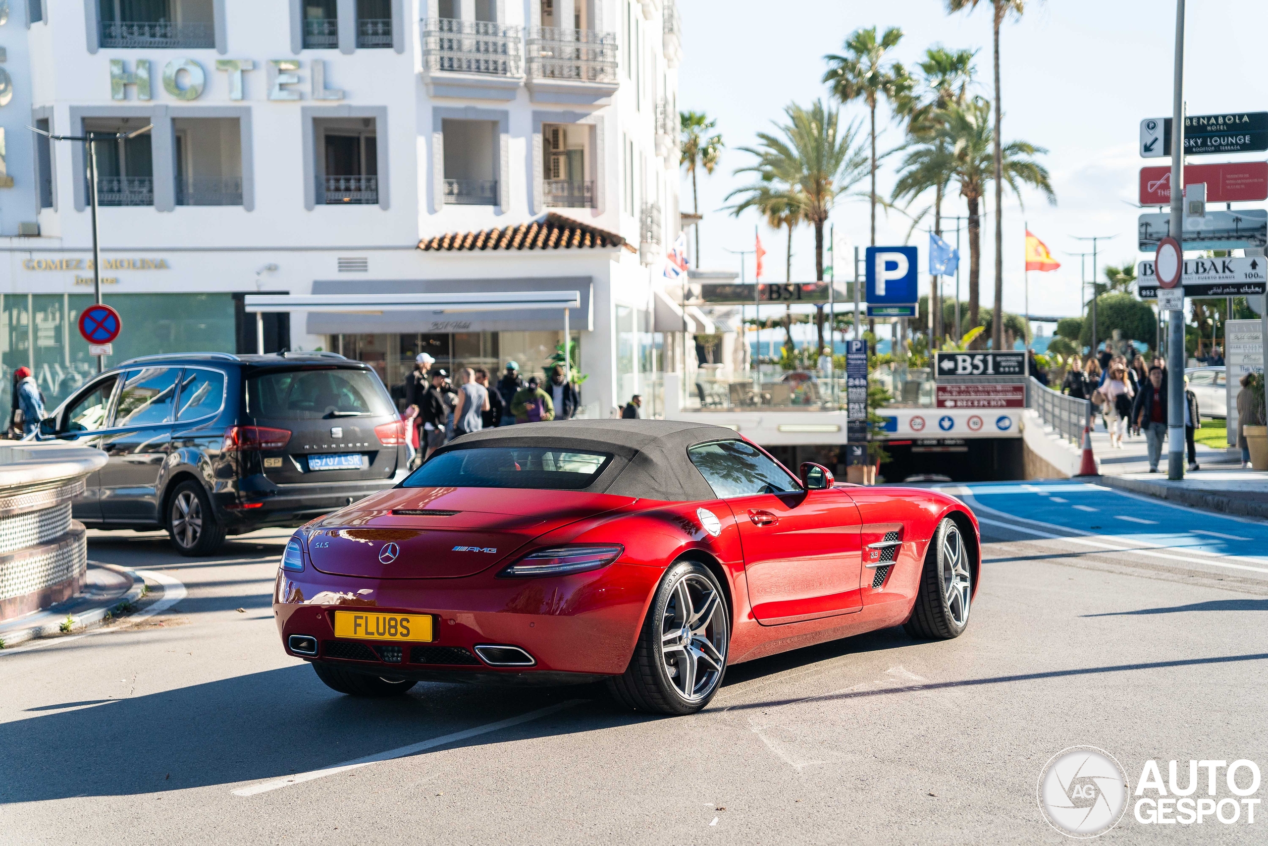 Mercedes-Benz SLS AMG Roadster