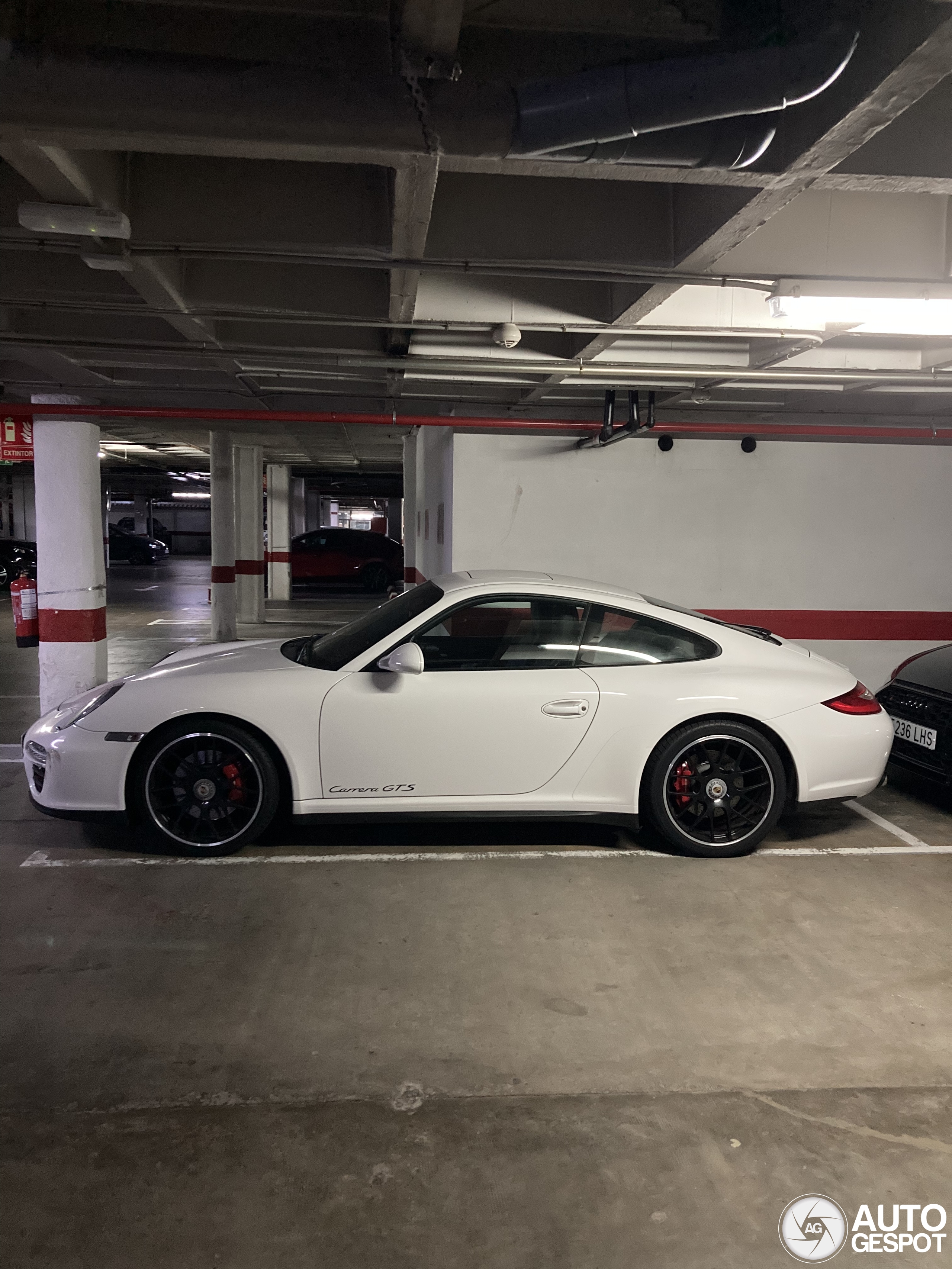 Porsche 997 Carrera GTS