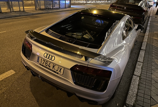 Audi R8 V10 Plus 2015