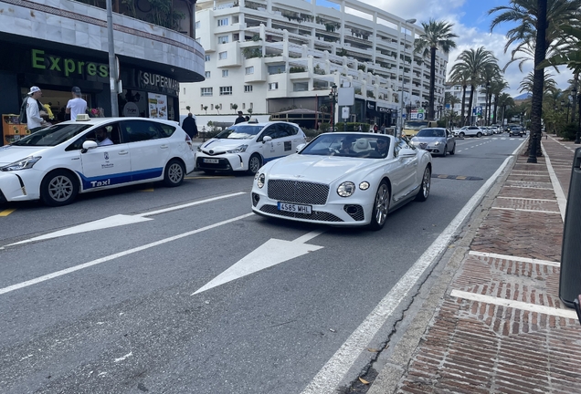 Bentley Continental GTC 2019