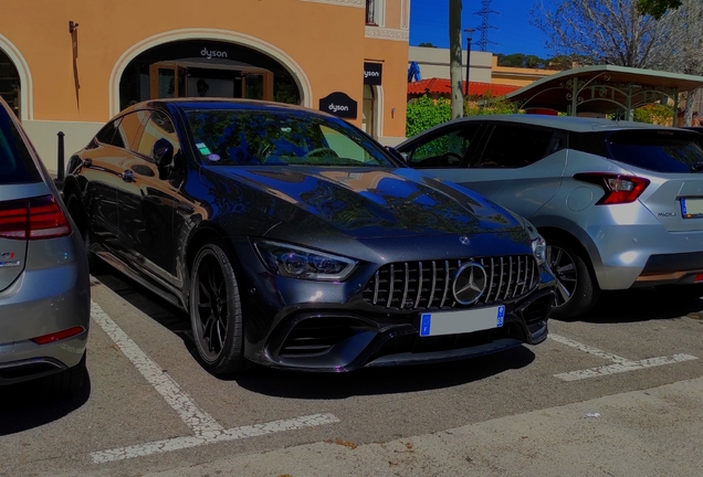 Mercedes-AMG GT 63 S X290