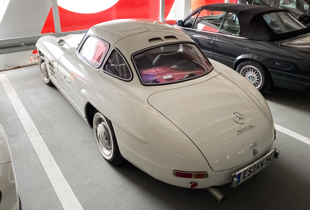 Mercedes-Benz 300SL Gullwing