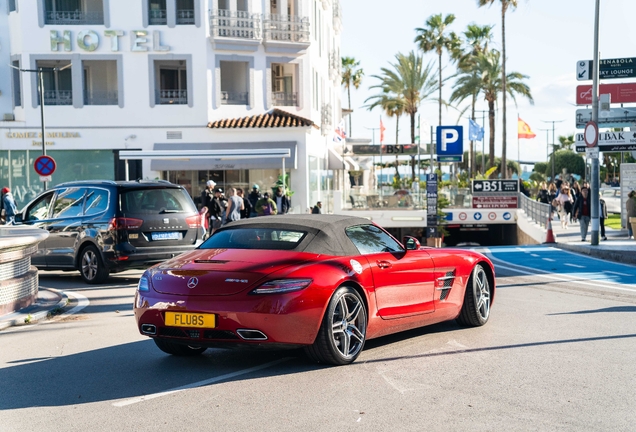 Mercedes-Benz SLS AMG Roadster