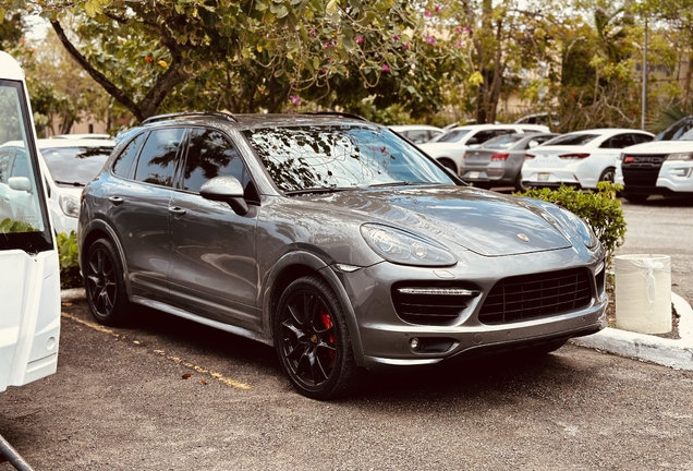 Porsche 958 Cayenne GTS