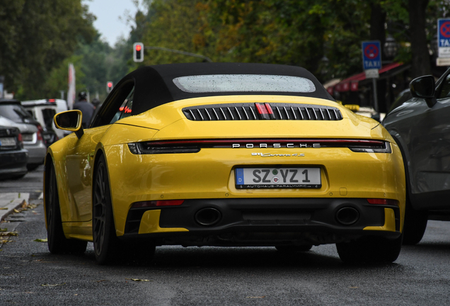 Porsche 992 Carrera 4S Cabriolet