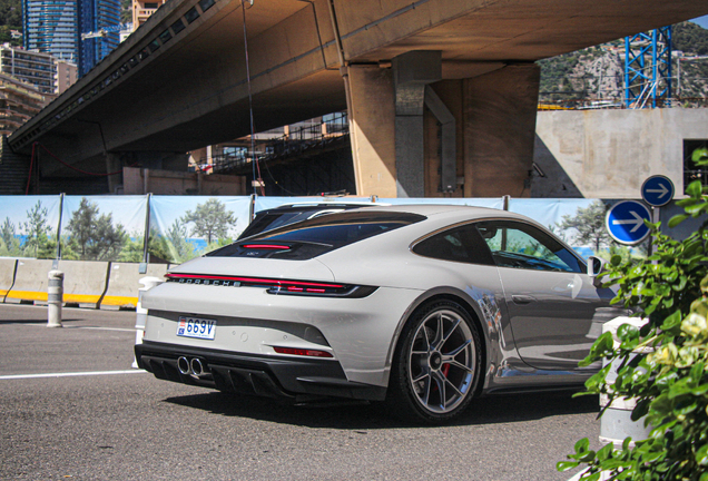 Porsche 992 GT3 Touring