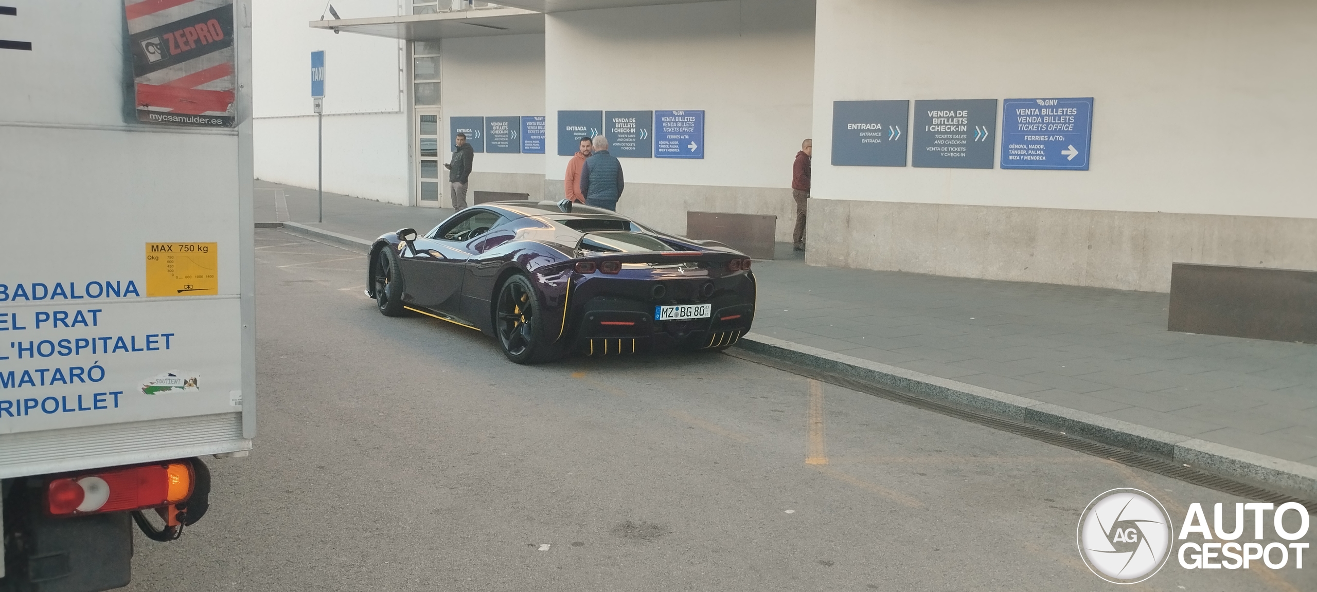 Ferrari SF90 Stradale