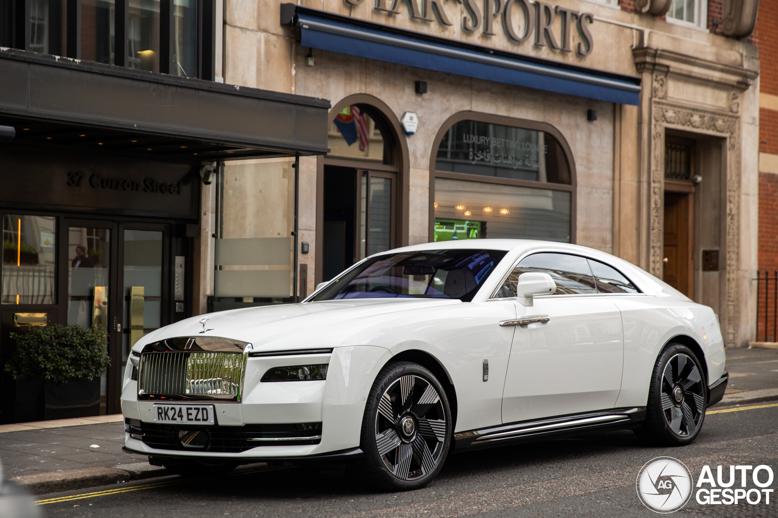 Rolls-Royce Spectre