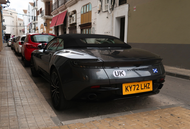 Aston Martin DB11 V8 Volante