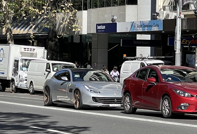 Ferrari GTC4Lusso