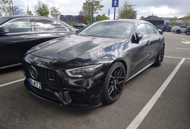 Mercedes-AMG GT 63 S X290