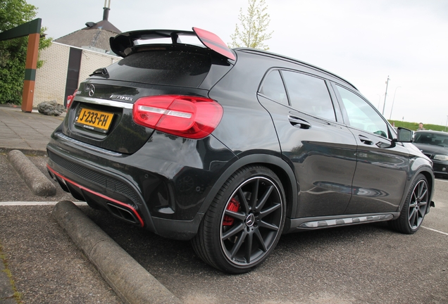 Mercedes-Benz GLA 45 AMG Edition 1