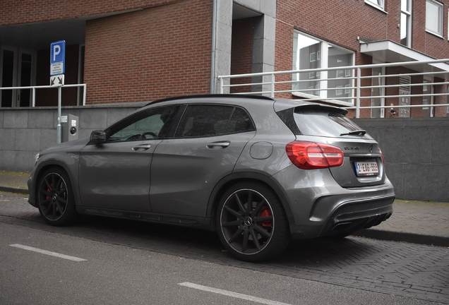 Mercedes-Benz GLA 45 AMG X156