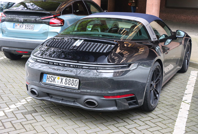 Porsche 992 Targa 4 GTS