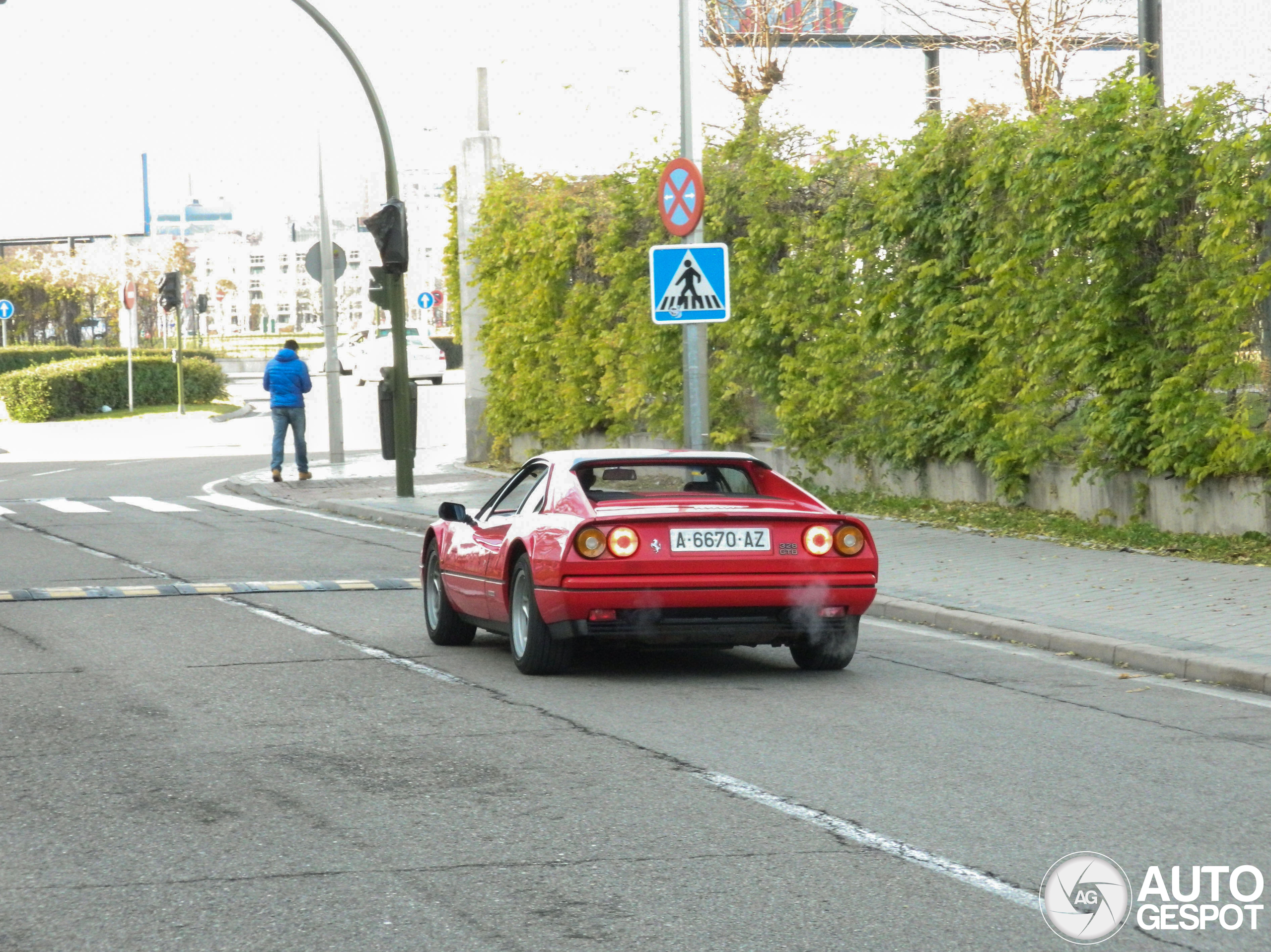 Ferrari 328 GTB