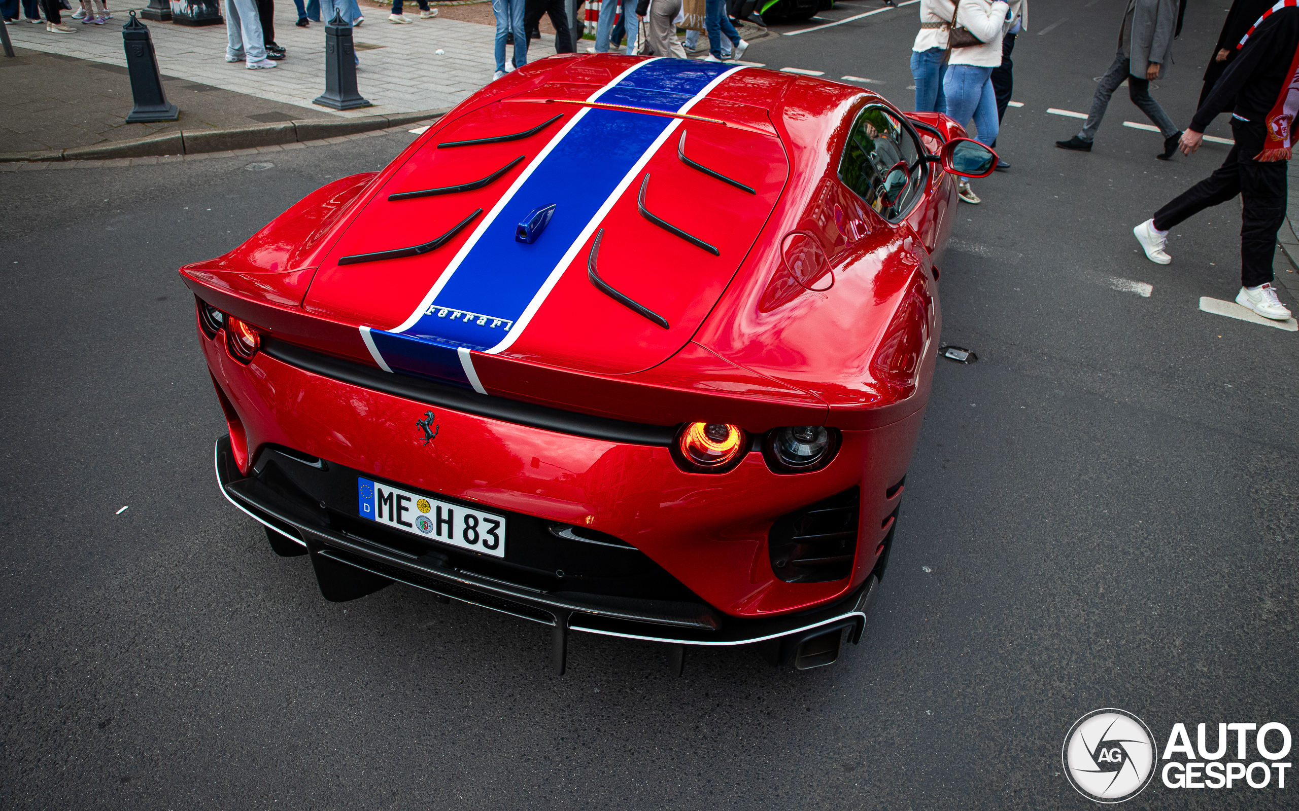 Ferrari 812 Competizione