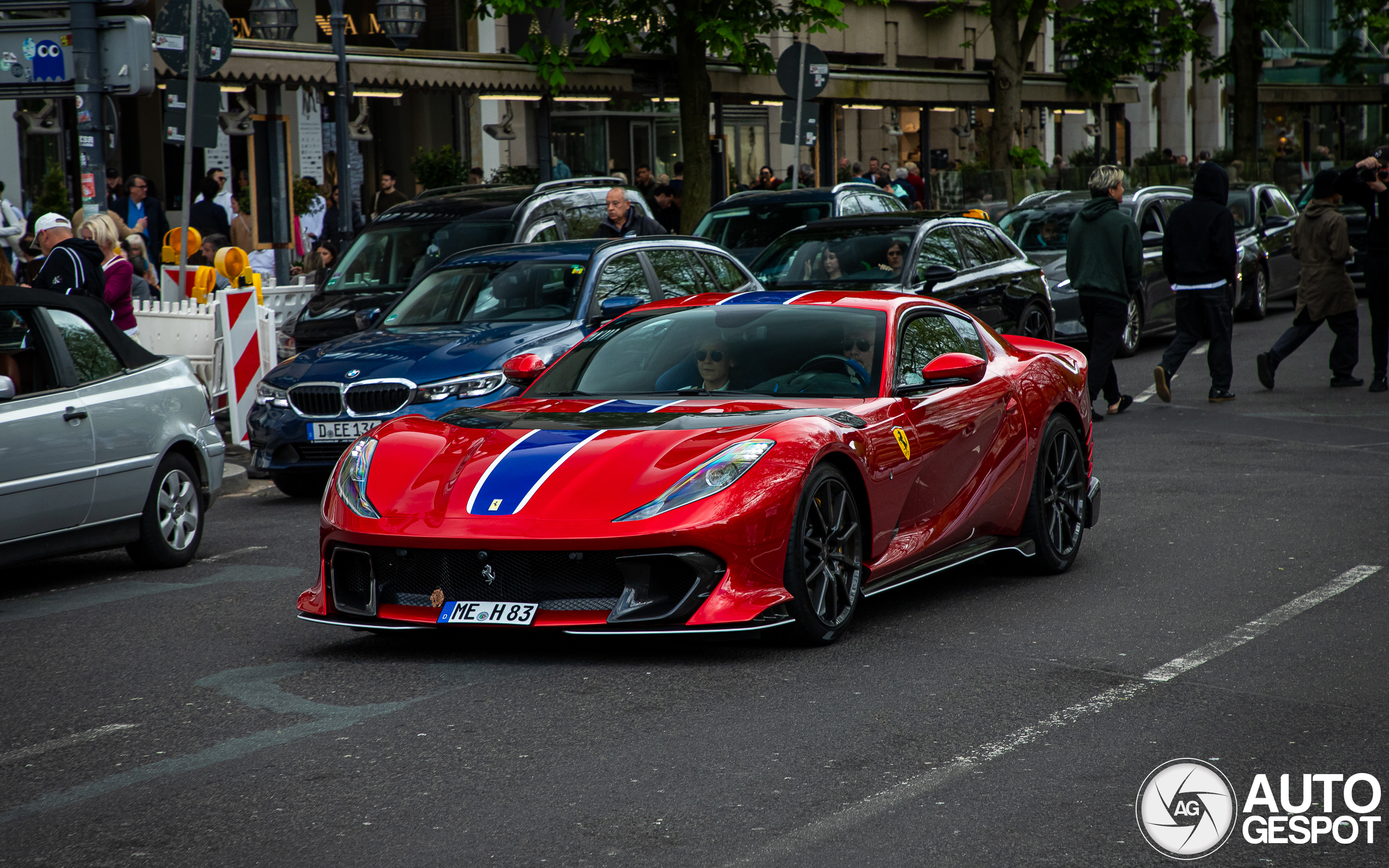 Zwei 812 Competizione in Düsseldorf gesichtet