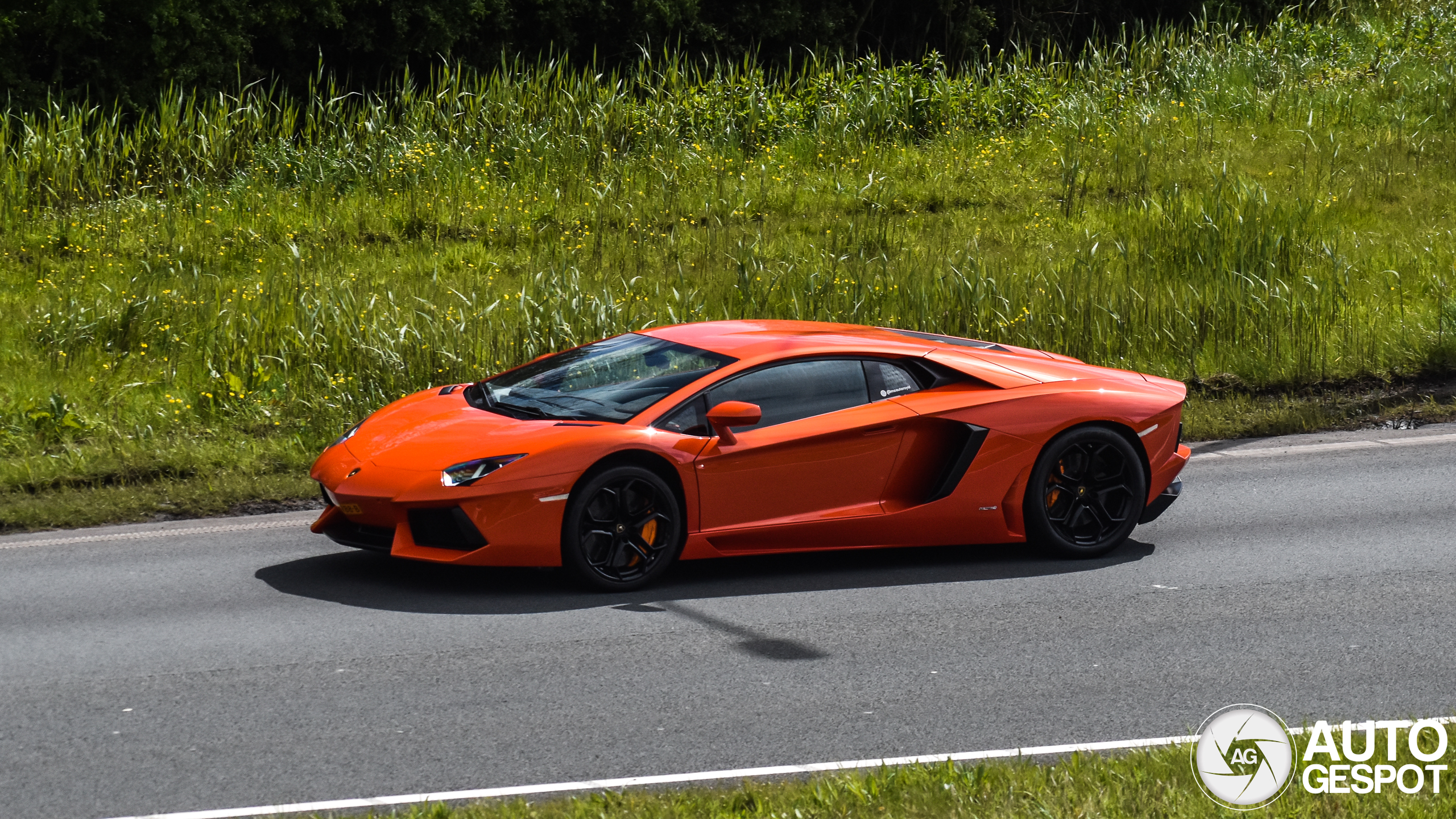 Lamborghini Aventador LP700-4