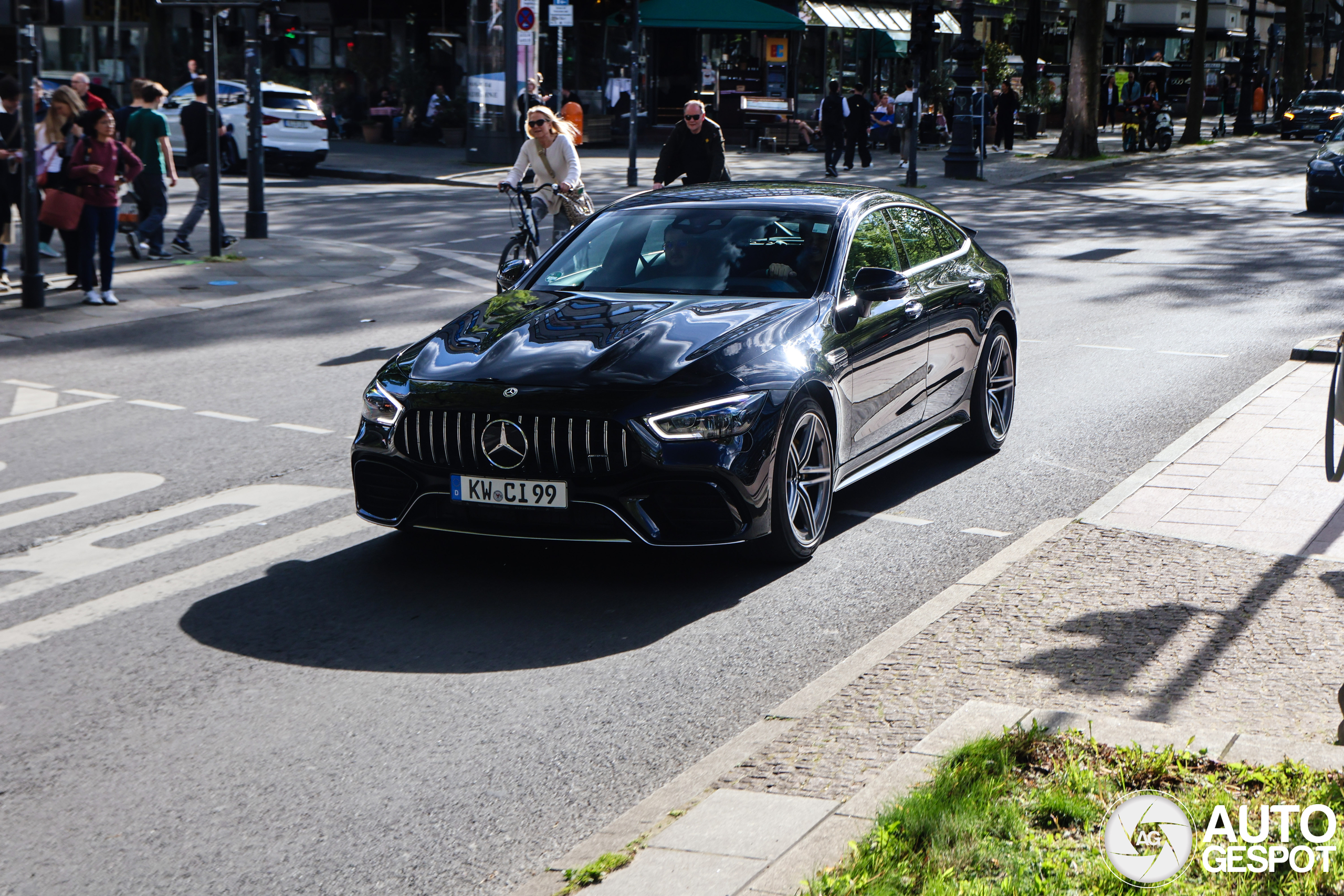 Mercedes-AMG GT 63 S X290