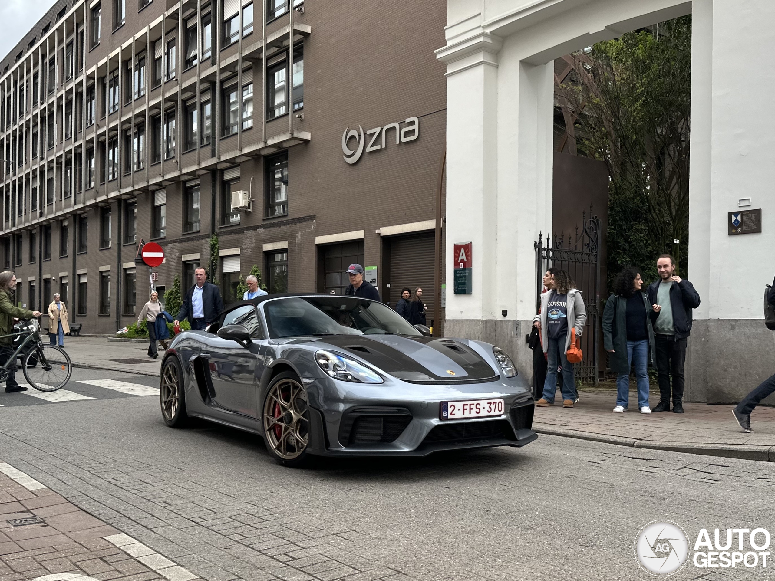 Porsche 718 Spyder RS Weissach Package