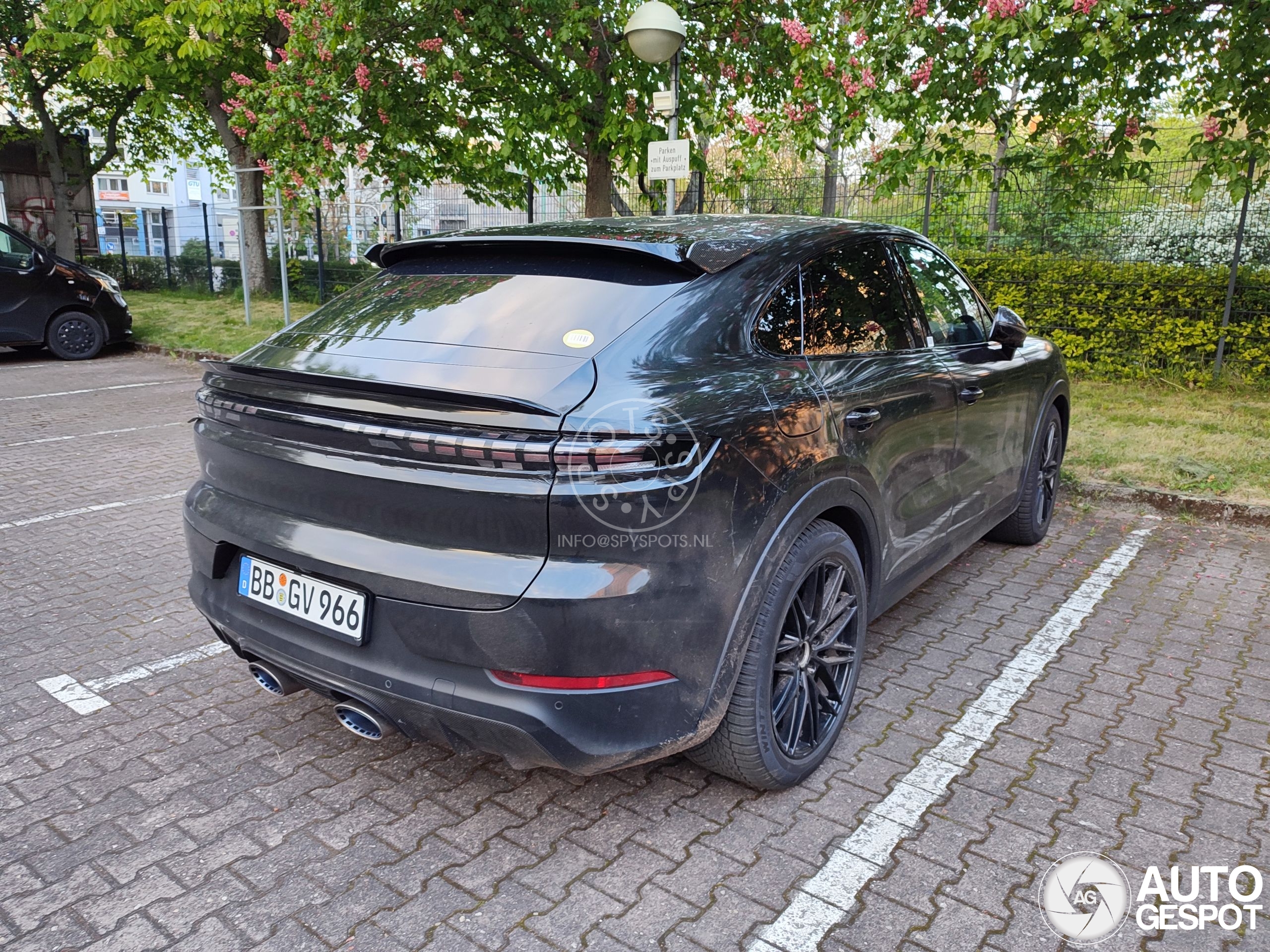 Porsche Cayenne Coupé Turbo E-Hybrid